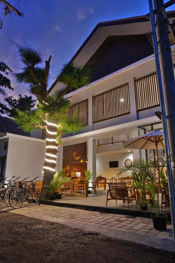 Gili Kama Hotel & Villa กีลีตราวางัน ภายนอก รูปภาพ