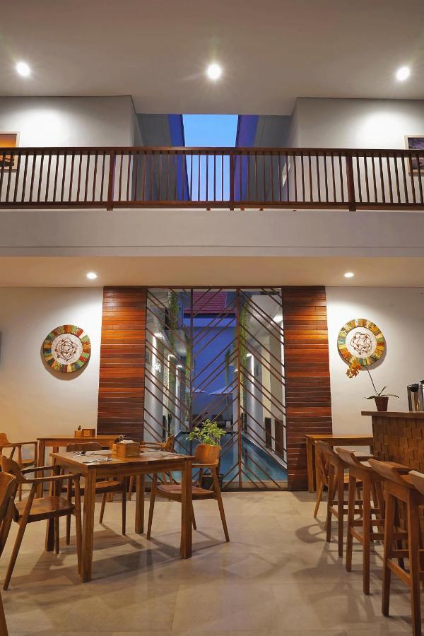 Gili Kama Hotel & Villa กีลีตราวางัน ภายนอก รูปภาพ