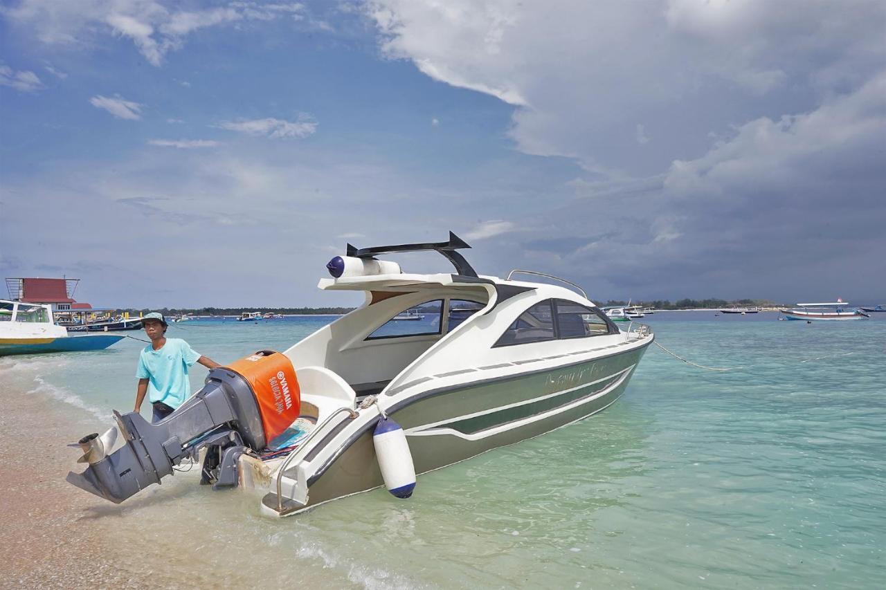 Gili Kama Hotel & Villa กีลีตราวางัน ภายนอก รูปภาพ